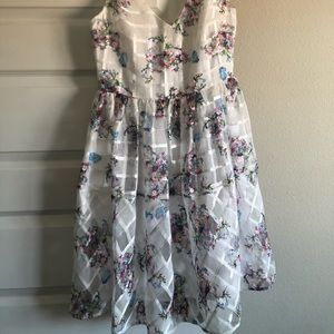 A line white floral dress